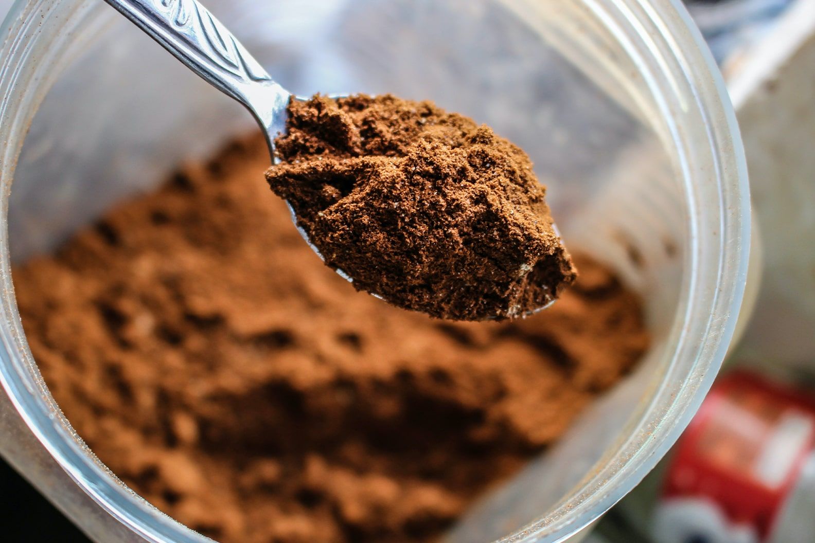 Close up of a teaspoon of cinnamon